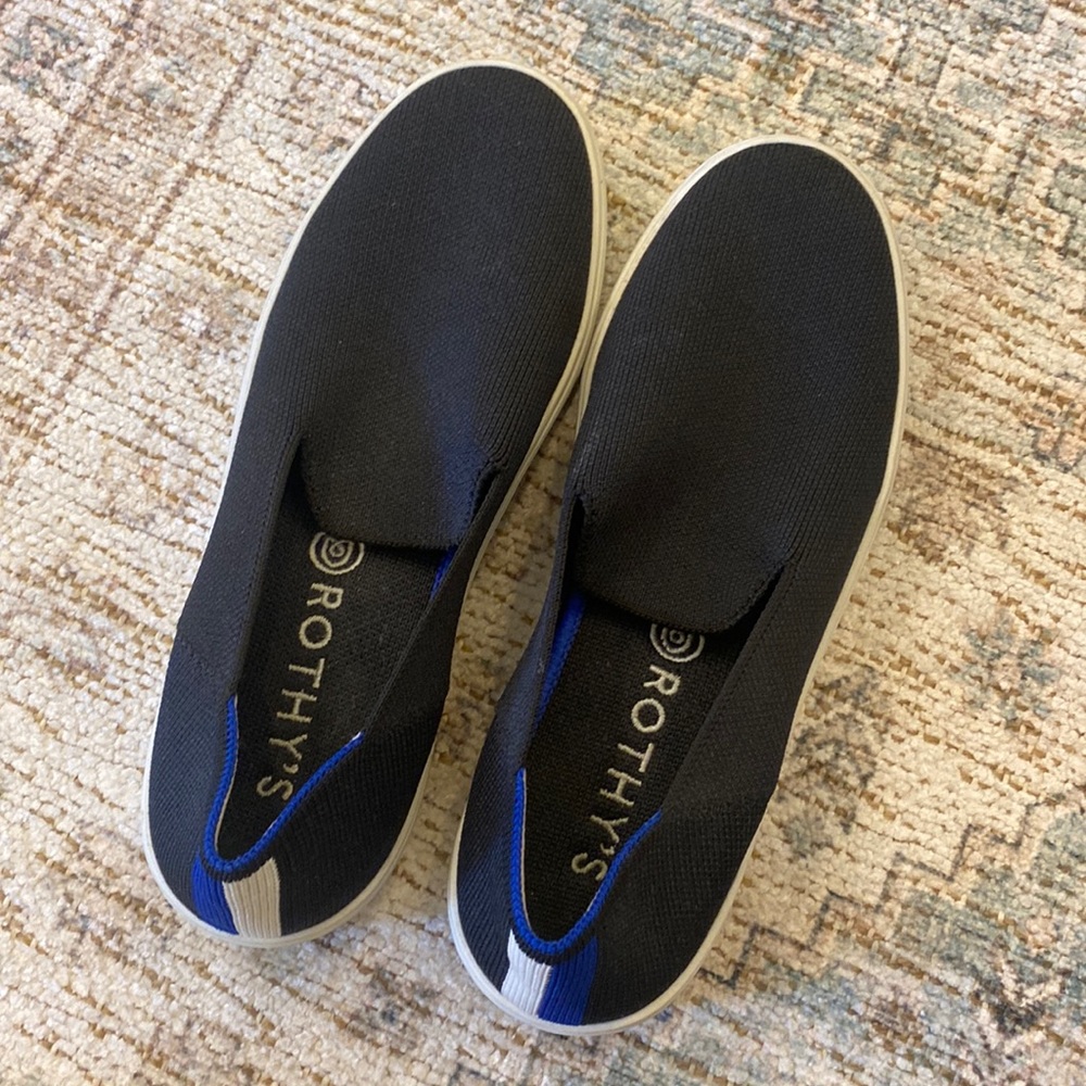 Rothy’s Slip Ons. Black